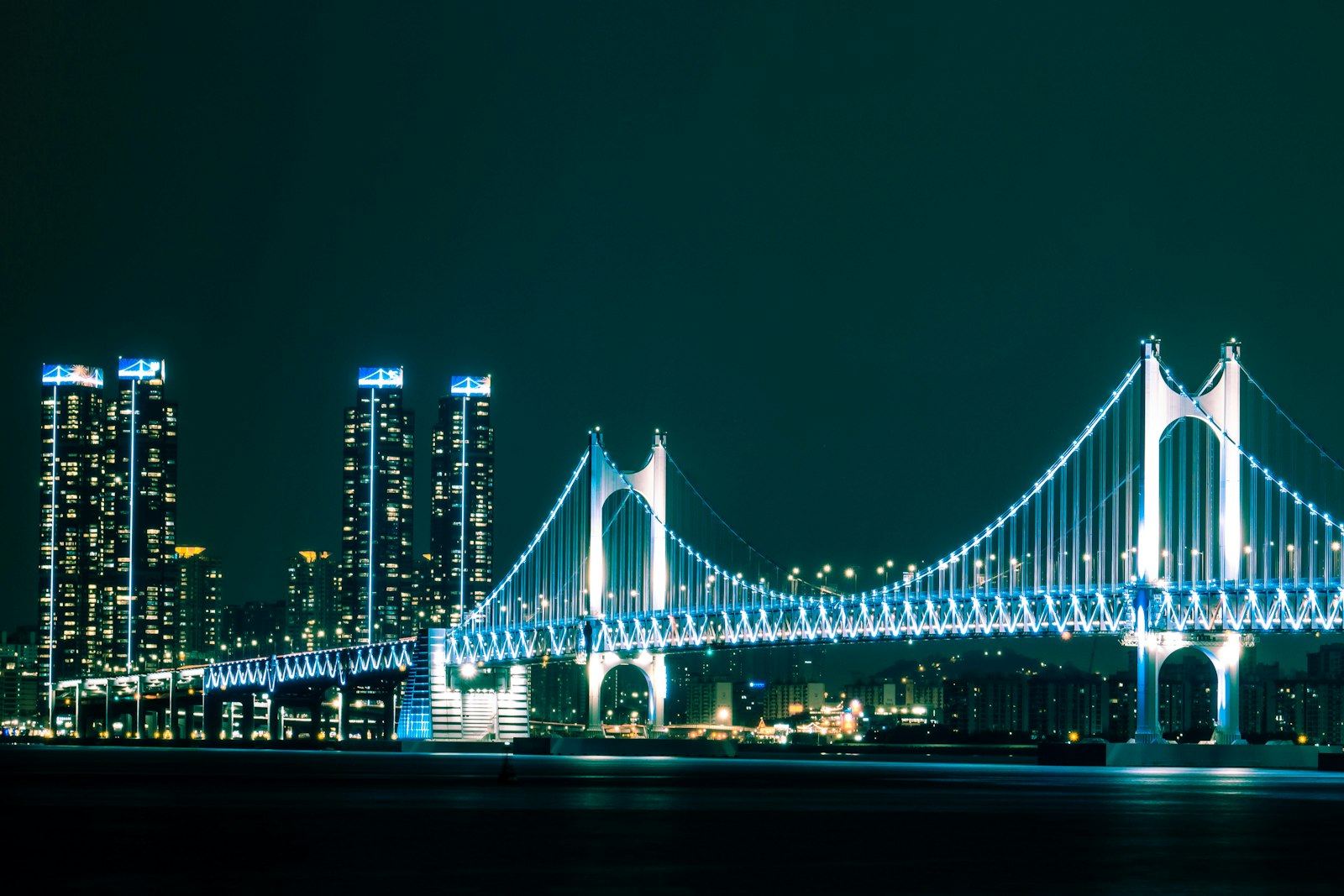 부산 광안대교 야경